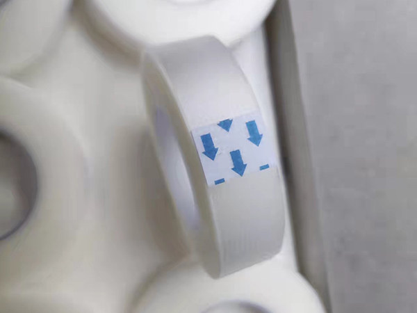 PE膜透氣膠帶：輕盈透氣的固定專(zhuān)家